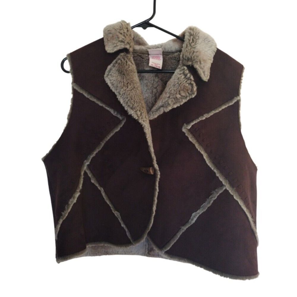 Faded Glory Women Brown Furry Vest Size XL Cropped Warm‎ Stylish Western Cowgirl